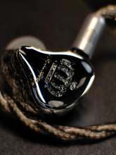 Load image into Gallery viewer, [🎶SG] EARACOUSTIC AUDIO VSA-PM CROWN - Flagship Micro-Planar Ribbon In-Ear Monitors
