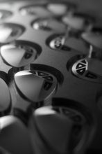 Load image into Gallery viewer, [🎶SG] KINERA CELEST SOL - 1 Dynamic Driver + 1 Bone Conduction In-Ear Monitors
