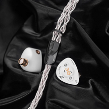 Load image into Gallery viewer, [🎶SG] DUNU x EFFECT AUDIO DK3001DB - Limited Edition 1 DD + 4 BA + 4 Micro Planar Drivers IEMs
