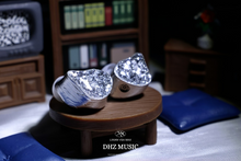 Load image into Gallery viewer, [🎶SG] EARACOUSTIC AUDIO VSA-MAX - VoidSilver Stalker Full-Width Titanium Diaphragm - Tesla Moving Coil
