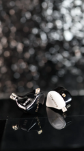 Load image into Gallery viewer, [🎶SG] TIPSY M3 - 1DD + 2BA Hybrid In-ear Monitors
