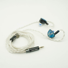 Load image into Gallery viewer, [🎶SG] GEEK WOLD GK100 Hybrid IEM 2 BA + 4 Piezoelectric + 3 Dynamic Driver
