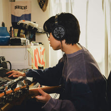 Load image into Gallery viewer, [🎶SG] AUDIO TECHNICA ATH-R30X (R30X) Professional Open-Back Reference Headphones
