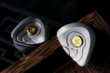 Load image into Gallery viewer, [🎶SG] TANGZU THE KING WUKONG 1DD + 6BA + 4EST In-Ear Monitors
