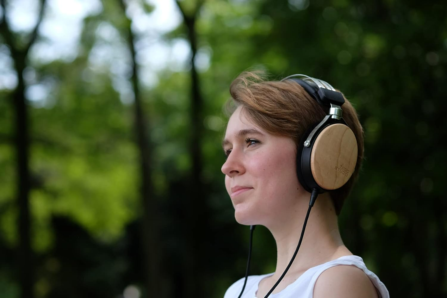 TAGO STUDIO T3−01 🎶SG] TAGO STUDIO T3-01 Over-Ear Wooden Close