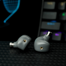 Load image into Gallery viewer, [🎶SG] EPZ G20 Pro - 10mm LCP+PU Dynamic Driver With Boom Mic Gaming IEMs

