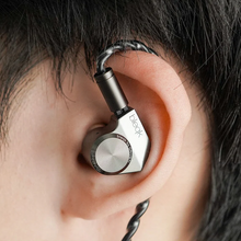 Load image into Gallery viewer, [🎶SG] ORIVETI BLEQK DYNABIRD Single 9.2mm Beryllium-Coated Dynamic Driver IEMs
