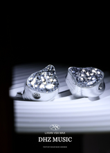 Load image into Gallery viewer, [🎶SG] EARACOUSTIC AUDIO VSA-MAX - VoidSilver Stalker Full-Width Titanium Diaphragm - Tesla Moving Coil
