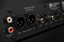 Load image into Gallery viewer, [🎶SG] CAMBRIDGE AUDIO DACMAGIC 200M Digital to Analogue Converter and Headphone Amplifier
