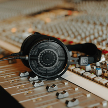 Load image into Gallery viewer, [🎶SG] AUDIO TECHNICA ATH-R70XA (R70XA) Professional Open-Back Reference Headphones
