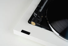 Load image into Gallery viewer, [🎶SG] REKKORD AUDIO F110 Fully Automatic Entry Level Sub-Chassis Turntable
