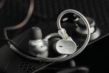 Load image into Gallery viewer, [🎶SG] MOONDROP CHU 3 - Dynamic Driver In-Ear Monitors IEM (Chu3 Chu III)
