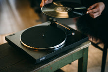 Load image into Gallery viewer, [🎶SG] REKKORD AUDIO F100 Fully Automatic Turntable
