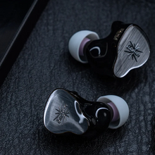 Load image into Gallery viewer, [🎶SG] KIWI EARS KE4 Completely Redesigned 2 DD + 2 BA Hybrid In-ear Monitors
