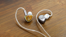 Load image into Gallery viewer, [🎶SG] SIVGA LYREBIRD - 1DD + 1BA + 1 Micro Planar + 1 Piezoelectric Quad-brid IEMs
