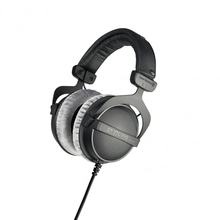 Load image into Gallery viewer, [🎶SG] Beyerdynamic DT770 Pro , Reference headphones for control and monitoring (32/80/250 ohms, closed back, DT770Pro DT770 Pro), Hifi Audio
